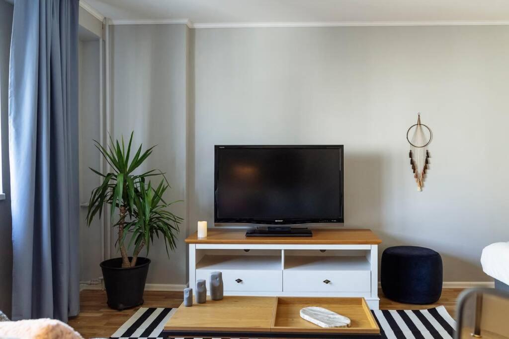Good Vibes Central Apartment Bukarest Exterior foto