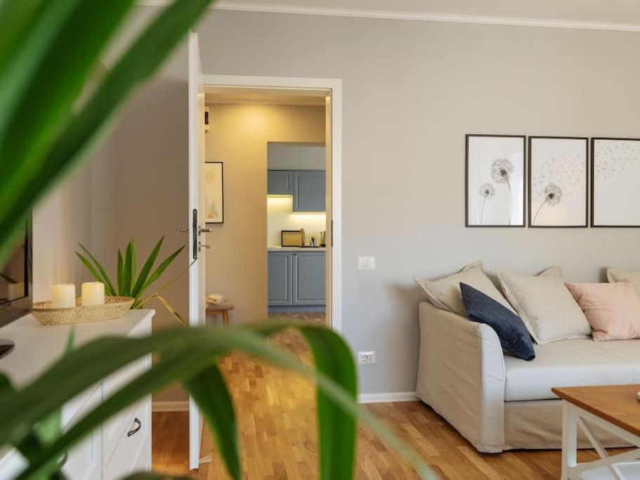Good Vibes Central Apartment Bukarest Exterior foto